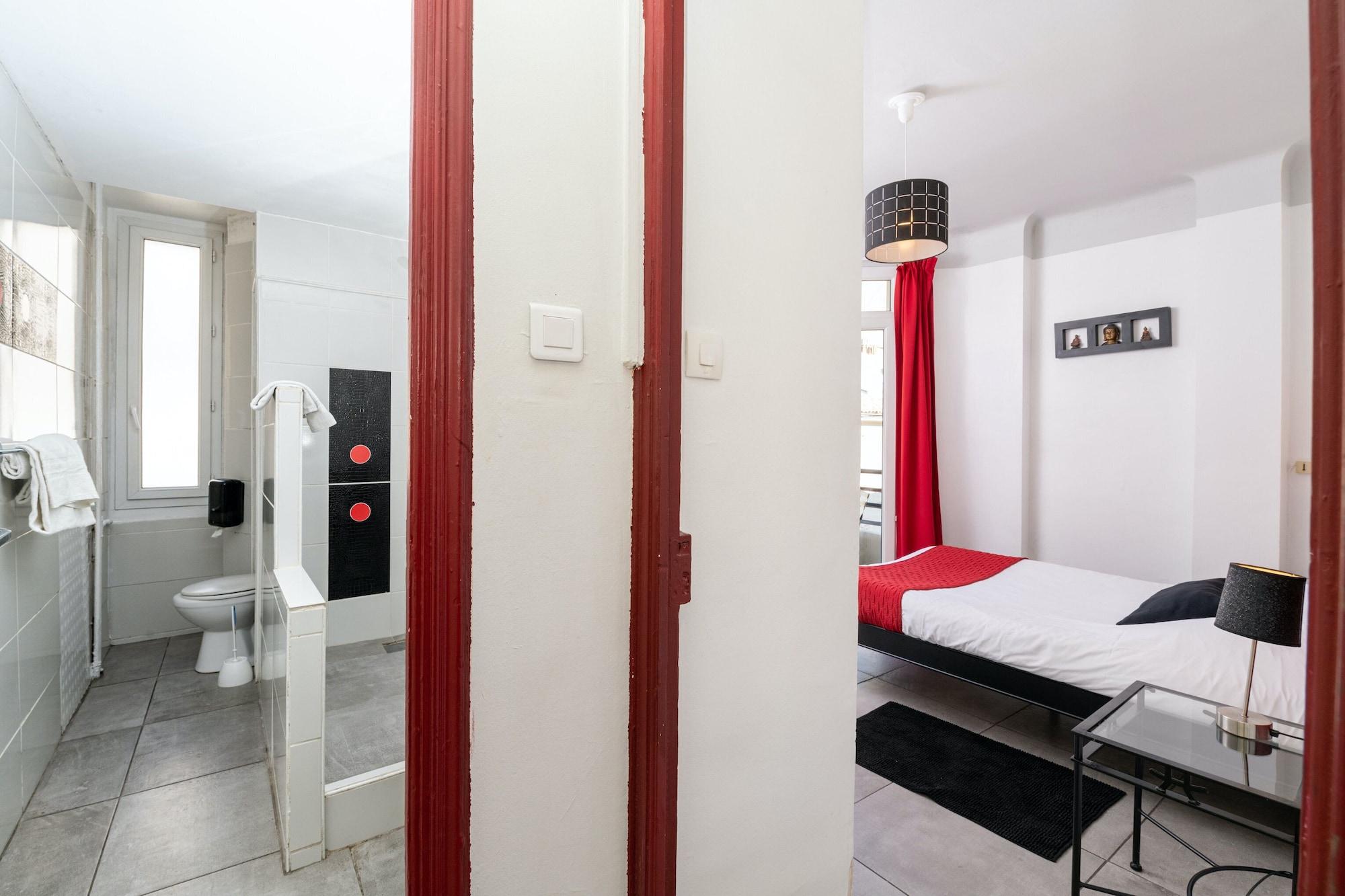Celenya Hotel Tolone Esterno foto